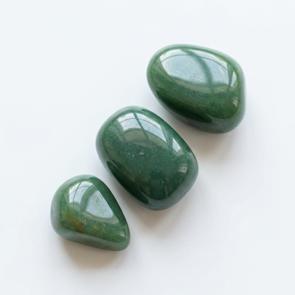 Jade rough stone — view 4
