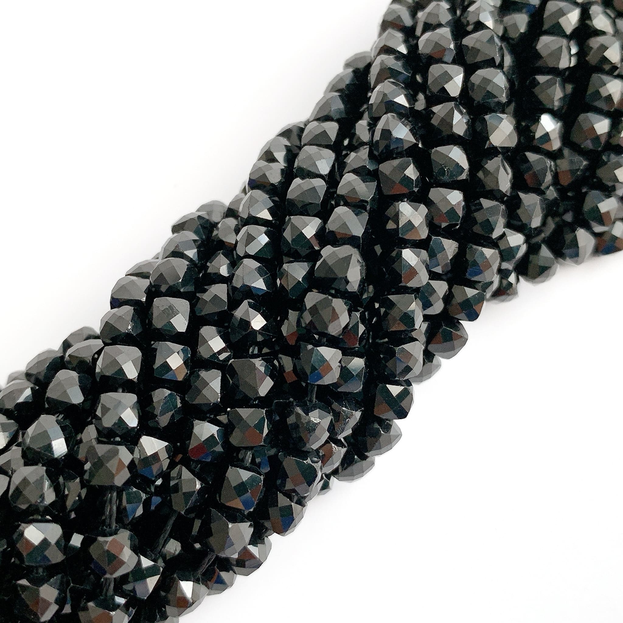 Black Spinel 3