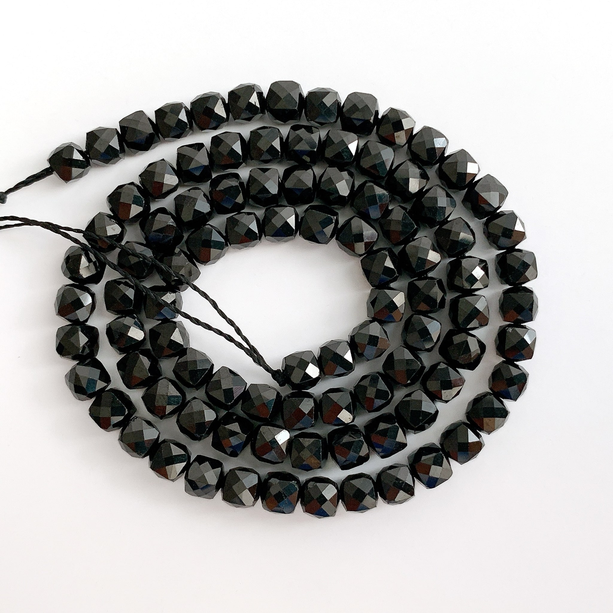 Black Spinel 4